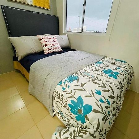 Lovely 2 Bedroom Condo Unit Iloilo City Exterior foto